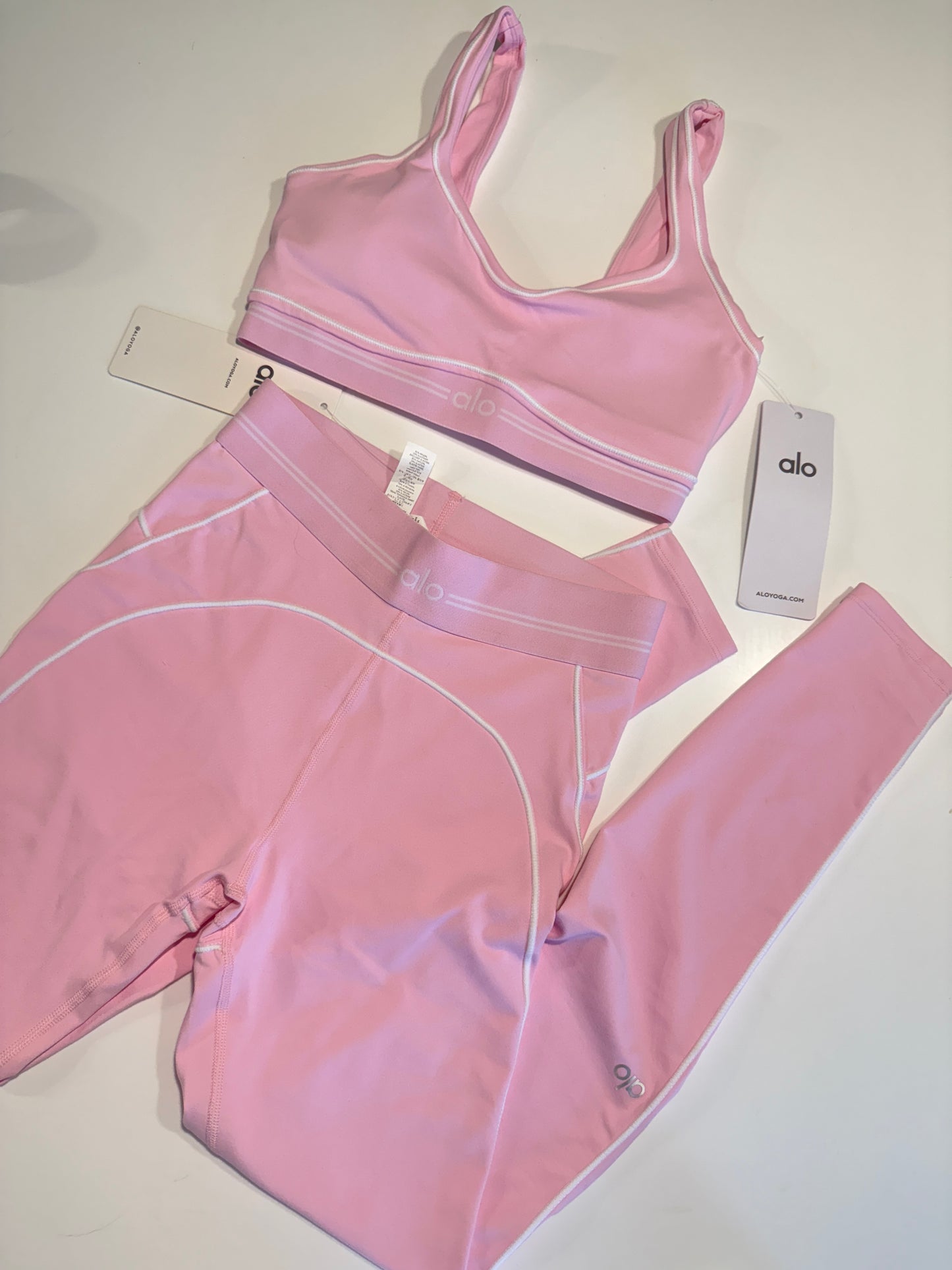Pink & White Contrast Set